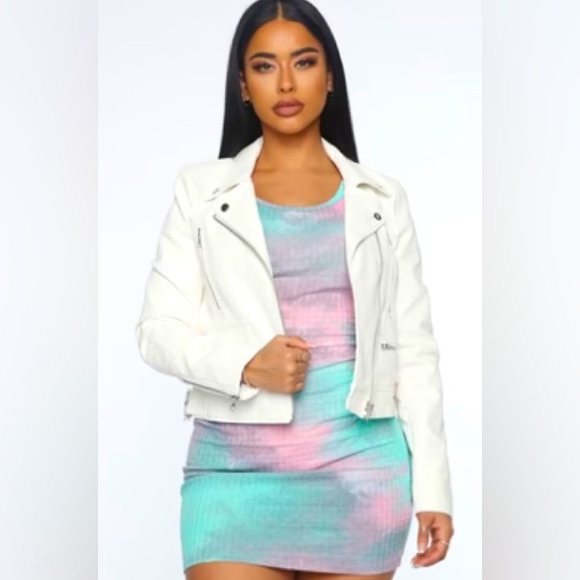 White Jacket - Picture 1 of 1